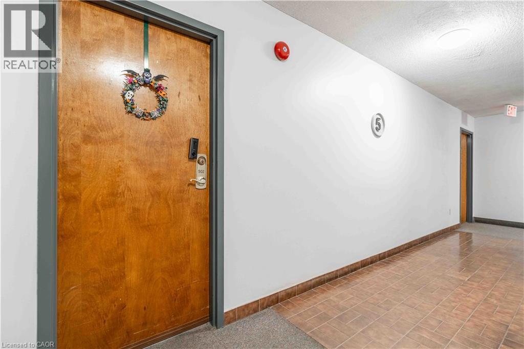 23 Main Street Unit# 502, Dundas, ON - Indoor Photo Showing Other Room