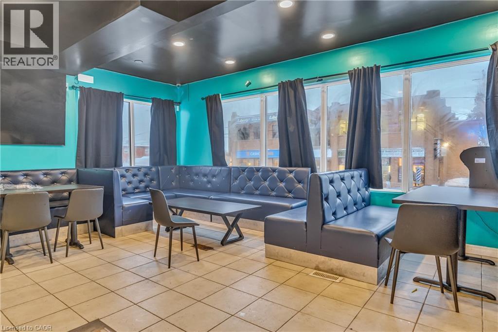 Common area featuring recessed lighting - 612 King Street E, Kitchener, ON