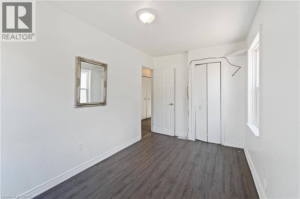 1788 Barton Street E, Hamilton, ON - Indoor Photo Showing Other Room