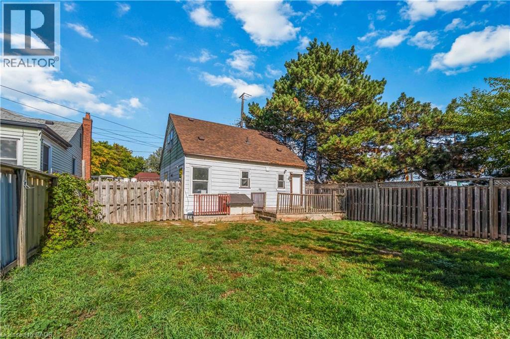 1788 Barton Street E, Hamilton, ON - Outdoor