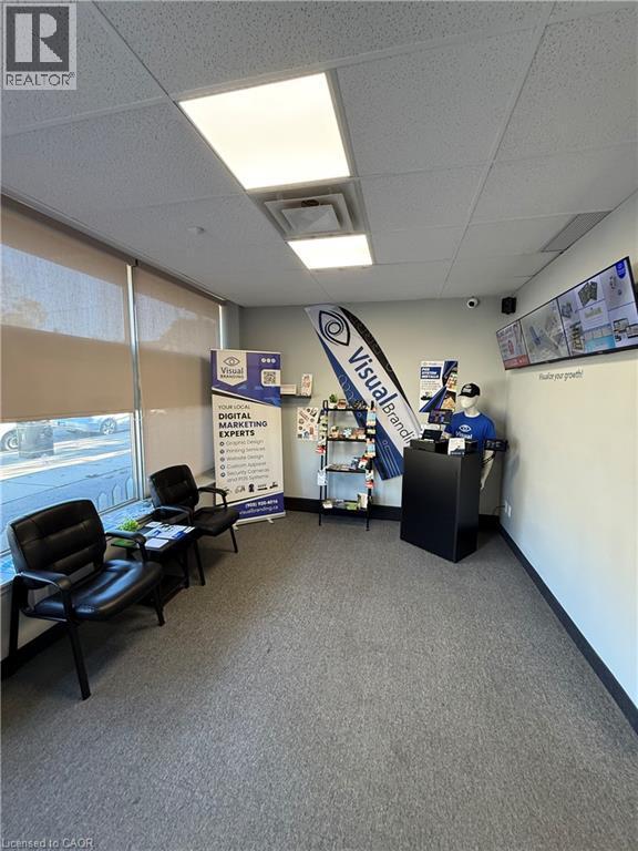 302 Brucedale Avenue, Hamilton, ON