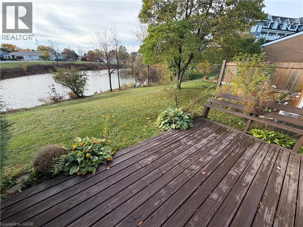 5 Jaczenko Terrace, Hamilton, ON - Outdoor