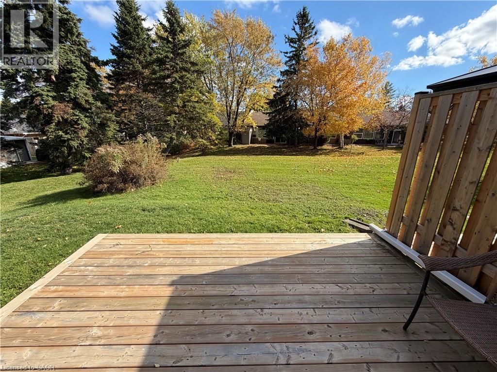 59 Szollosy Circle, Hamilton, ON - Outdoor