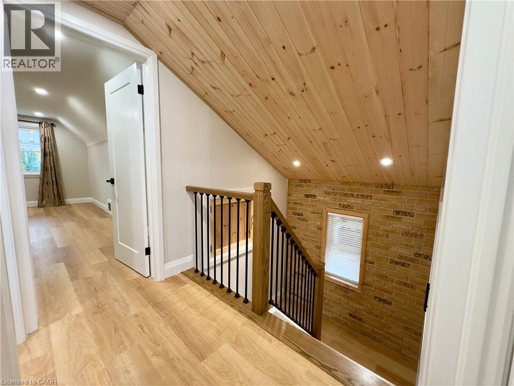 232 Rodgers Road, Hamilton, ON - Indoor Photo Showing Other Room