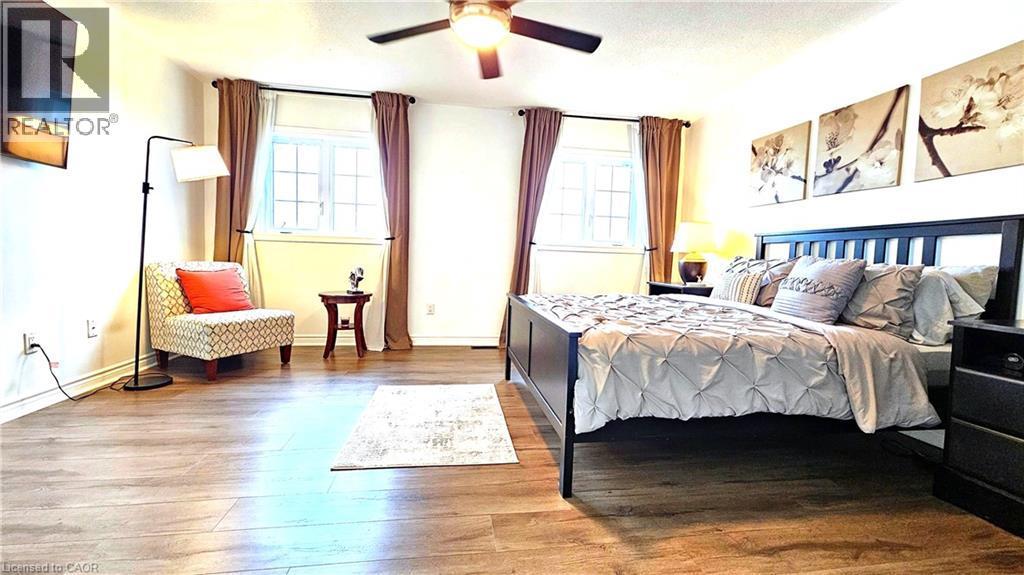 355 Hobbs Crescent, Milton, ON - Indoor Photo Showing Bedroom