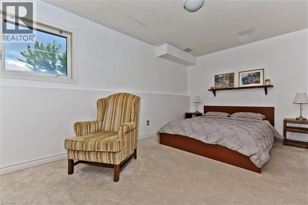 355 Hobbs Crescent, Milton, ON - Indoor Photo Showing Bedroom
