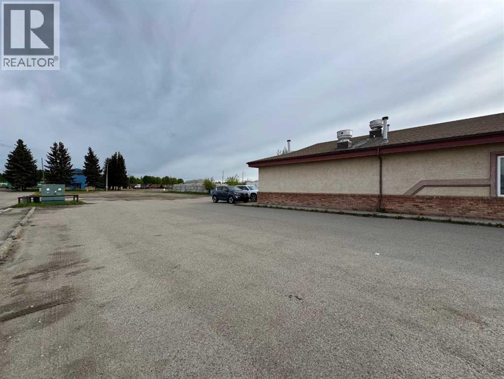 5103 2 Avenue, Edson, AB