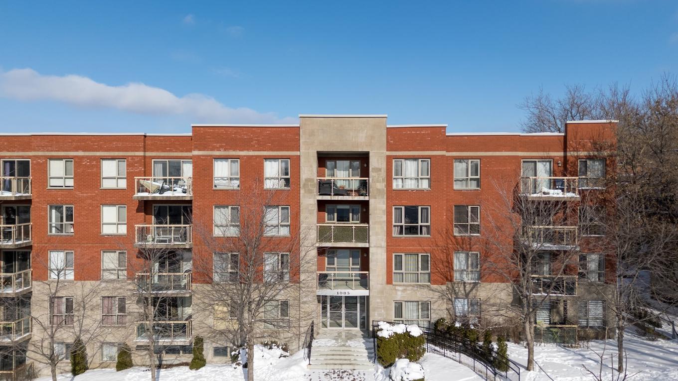 Frontage - 405-1085 Av. Pratt, Montréal (Outremont), QC - Outdoor With Balcony With Facade
