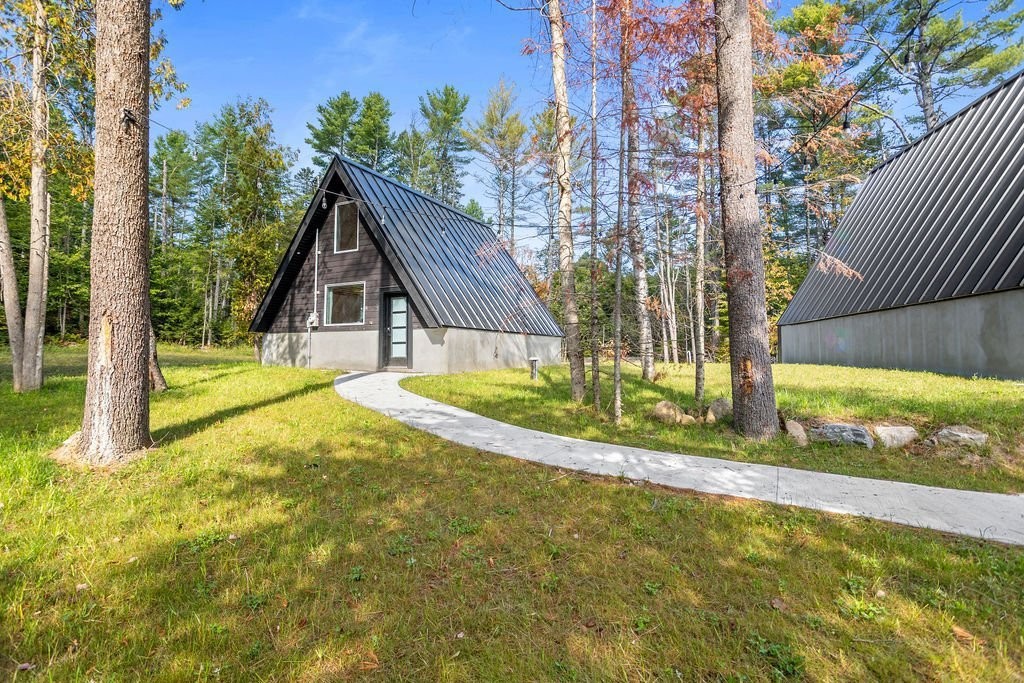 Back of Structure - 481 Côte St-Patrick, Saint-Colomban, QC - Outdoor
