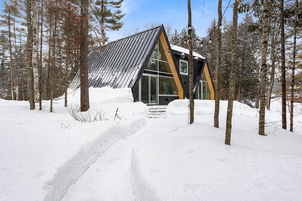 Front of Structure - 481 Côte St-Patrick, Saint-Colomban, QC - Outdoor