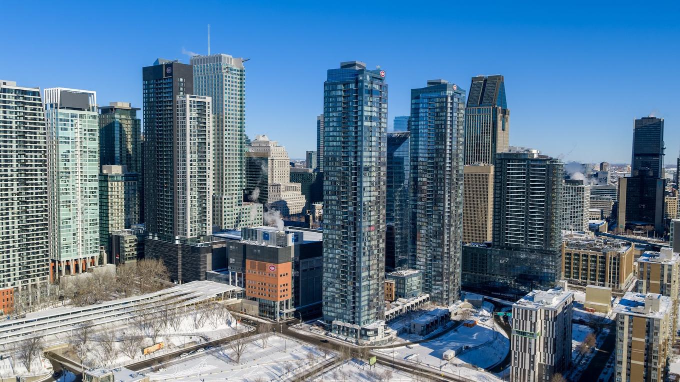 Photo aérienne - 3005-1288 Rue St-Antoine O., Montréal (Ville-Marie), QC - Outdoor With Facade