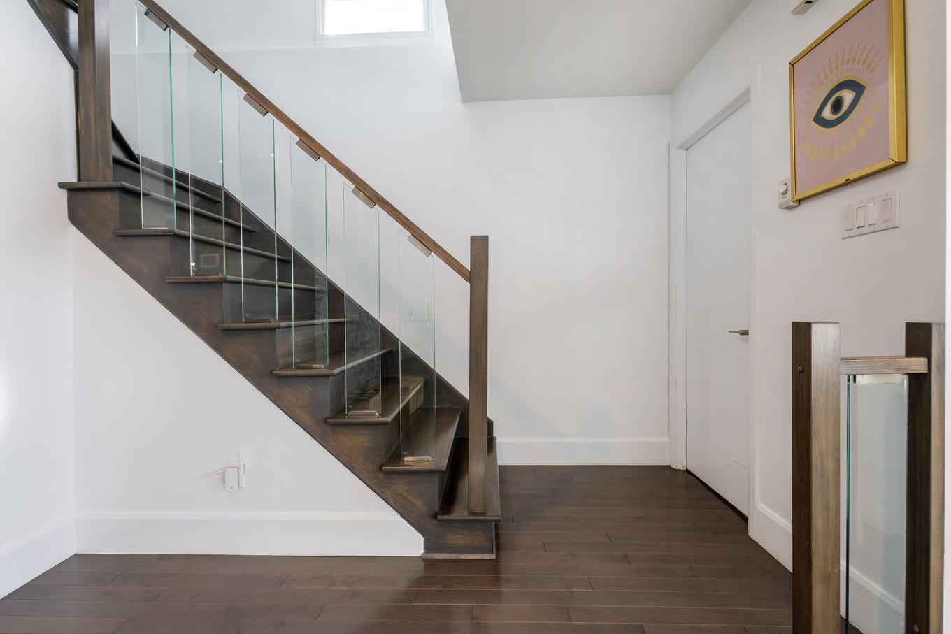 Escalier - 12247 Rue Emmanuel-Briffa, Montréal (Rivière-Des-Prairies/Pointe-Aux-Trembles), QC - Indoor Photo Showing Other Room