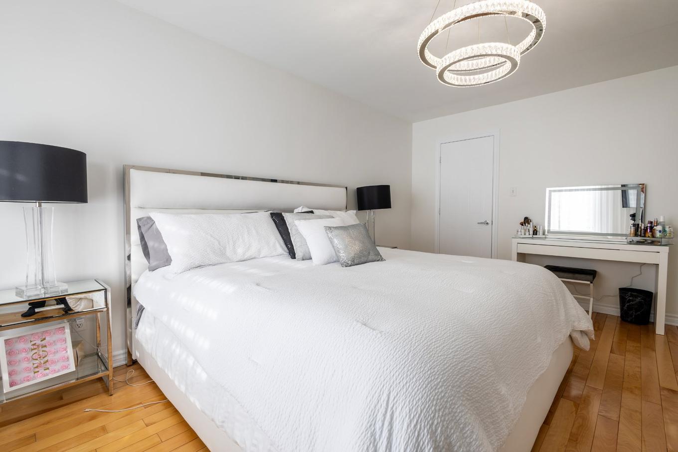 Chambre à coucher principale - 12247 Rue Emmanuel-Briffa, Montréal (Rivière-Des-Prairies/Pointe-Aux-Trembles), QC - Indoor Photo Showing Bedroom