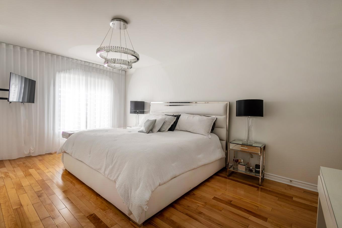 Chambre à coucher principale - 12247 Rue Emmanuel-Briffa, Montréal (Rivière-Des-Prairies/Pointe-Aux-Trembles), QC - Indoor Photo Showing Bedroom