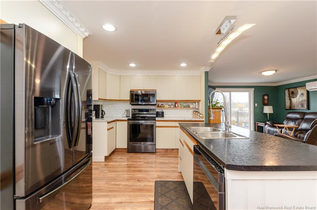 110 Old Post Rd, Petitcodiac, NB