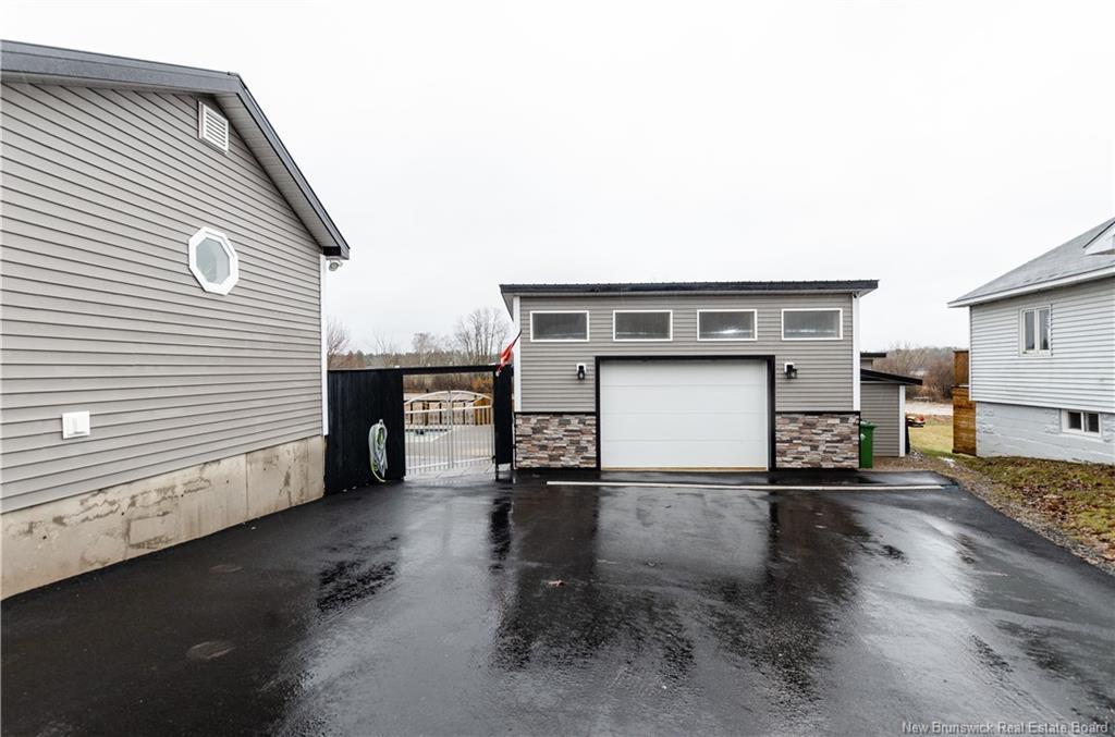 110 Old Post Rd, Petitcodiac, NB