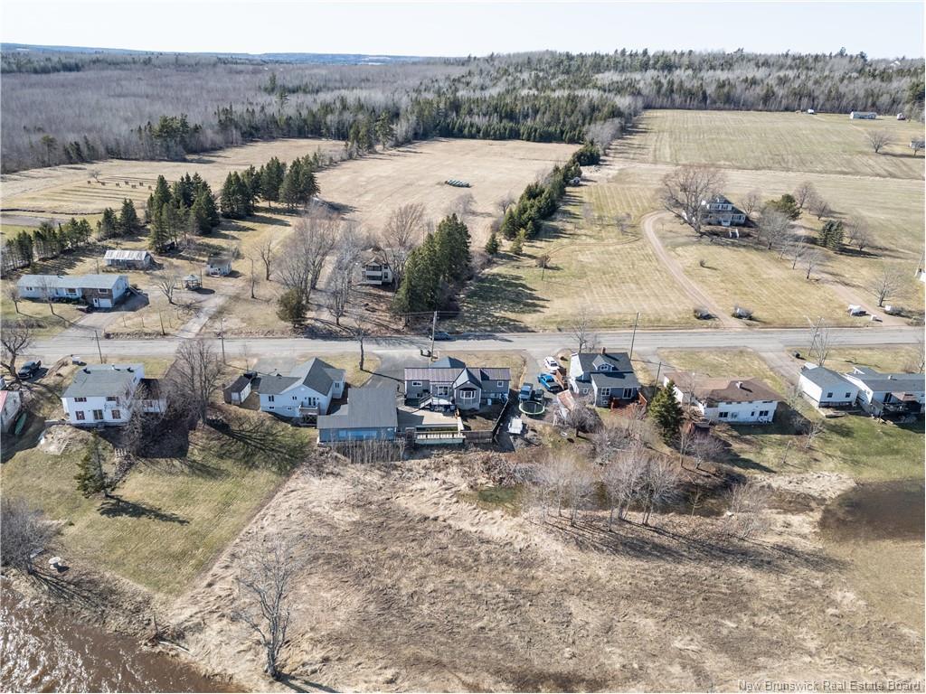 110 Old Post Rd, Petitcodiac, NB