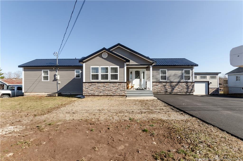 110 Old Post Rd, Petitcodiac, NB
