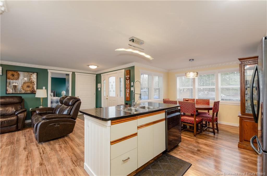 110 Old Post Rd, Petitcodiac, NB