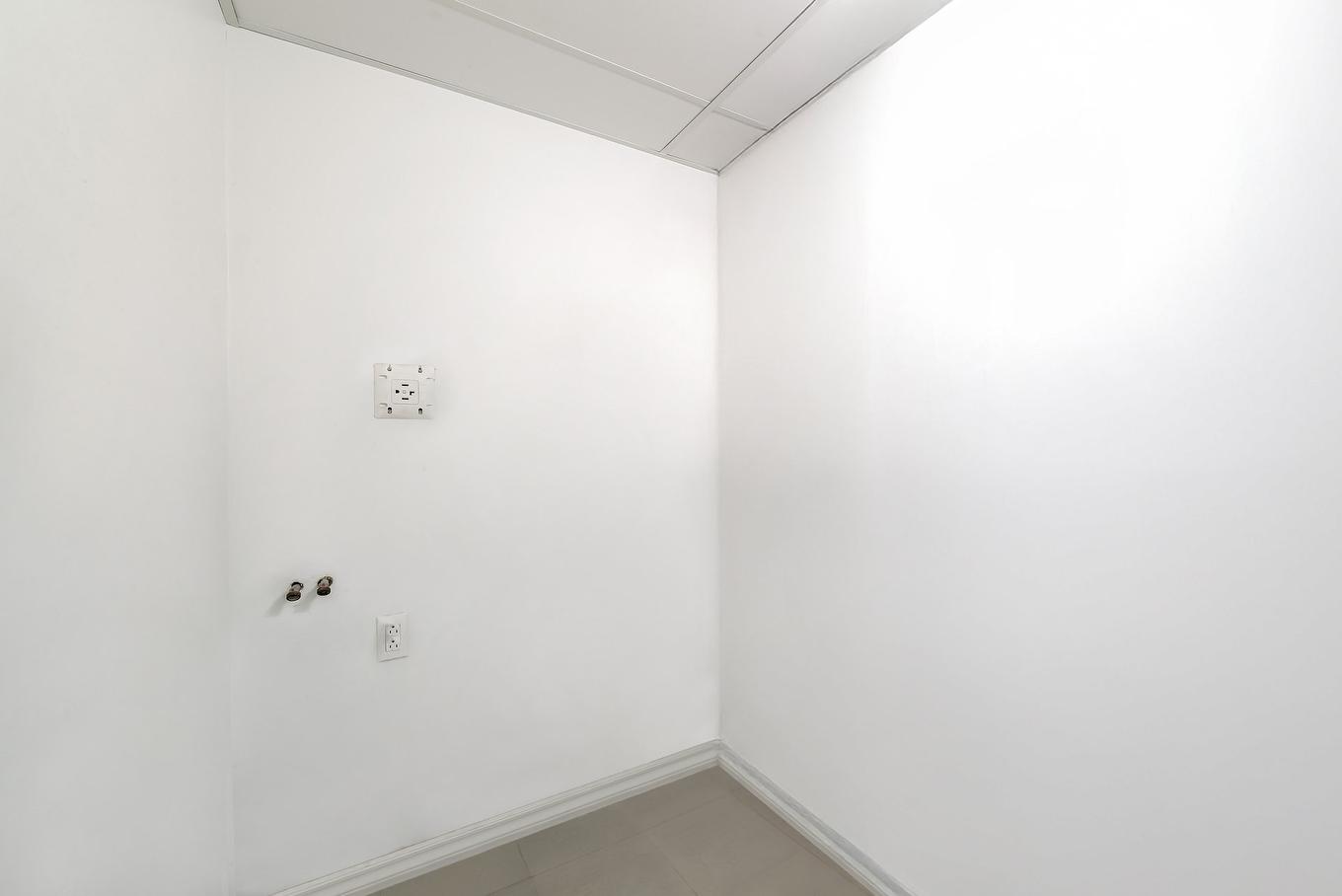 Other - 219-2 Place Des Jardins-Des-Vosges, Montréal (Verdun/Île-Des-Soeurs), QC - Indoor Photo Showing Other Room