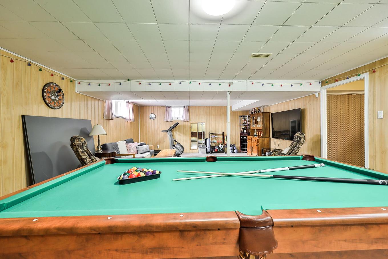 Family room - 611 Rue Kenny, Gatineau (Buckingham), QC - Indoor Photo Showing Other Room