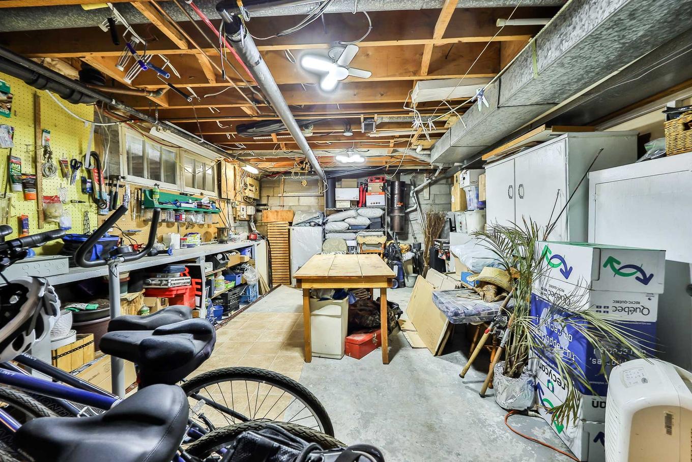 Workshop - 611 Rue Kenny, Gatineau (Buckingham), QC - Indoor Photo Showing Basement