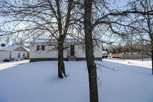 24 Spruce St, Grunthal, MB