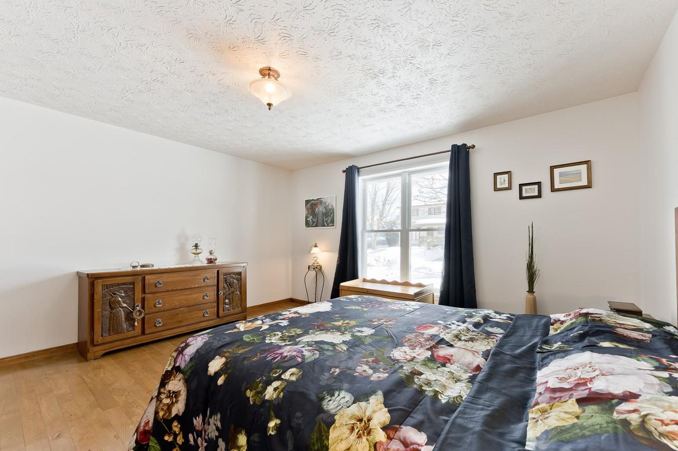 Chambre à coucher principale - 43 Rue Roger-Boisvert, Sherbrooke (Fleurimont), QC - Indoor Photo Showing Bedroom