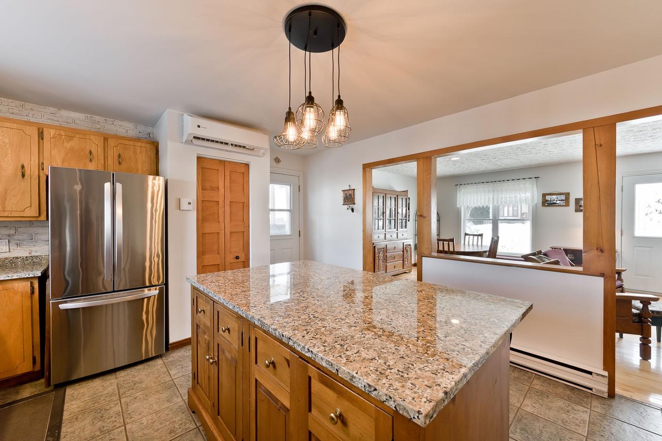 Cuisine - 43 Rue Roger-Boisvert, Sherbrooke (Fleurimont), QC - Indoor Photo Showing Kitchen