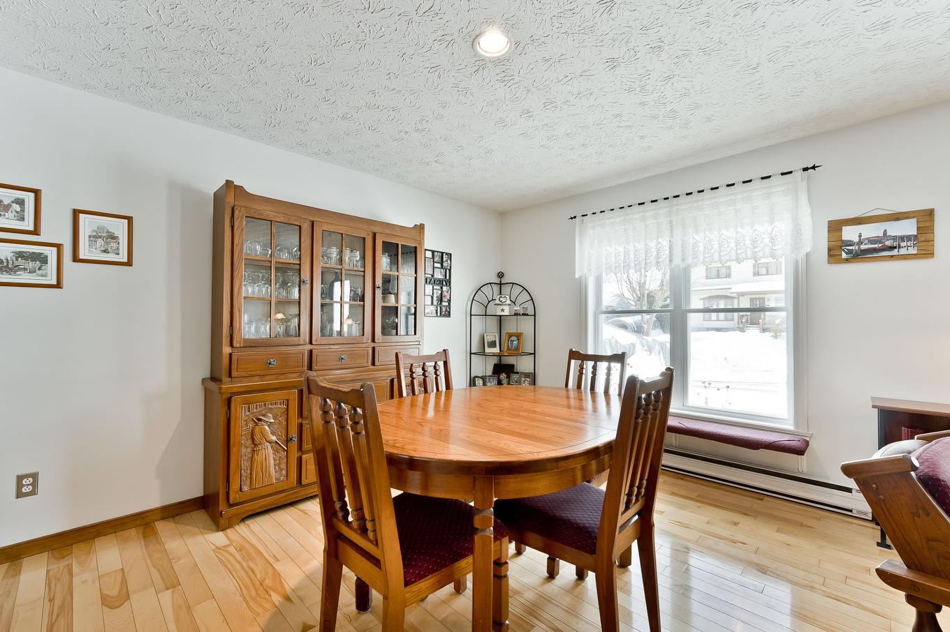 Salle à manger - 43 Rue Roger-Boisvert, Sherbrooke (Fleurimont), QC - Indoor Photo Showing Dining Room