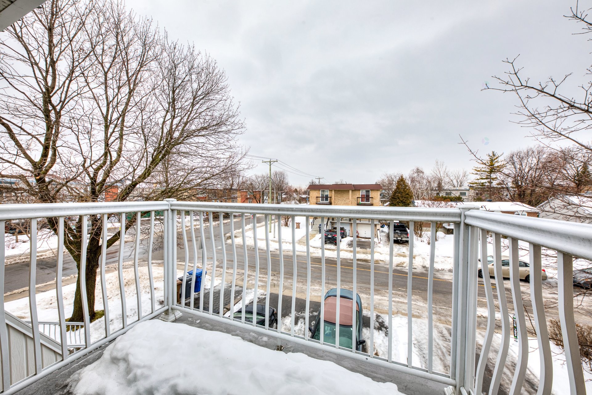 Chambre à coucher principale - 200 Rue De Manthet, Laval (Sainte-Rose), QC - Outdoor