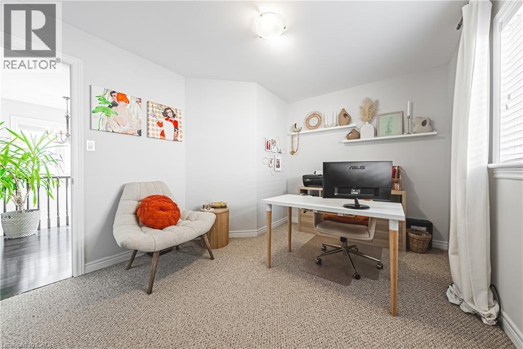 8 Matteo Trail, Hamilton, ON - Indoor Photo Showing Office
