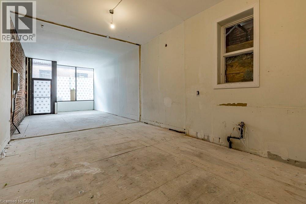 309 Barton Street E, Hamilton, ON