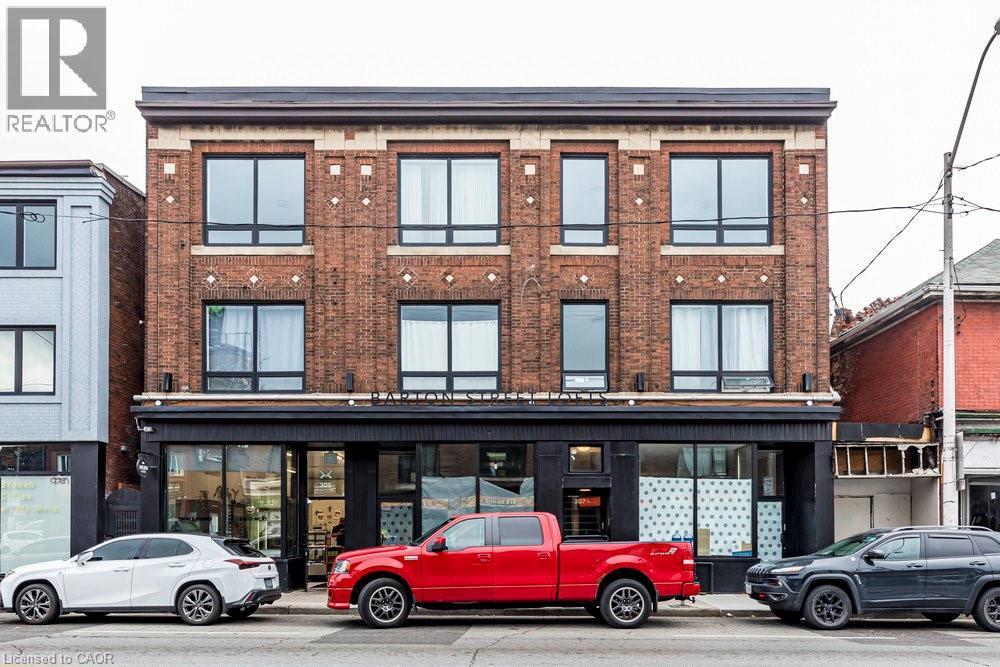 309 Barton Street E, Hamilton, ON