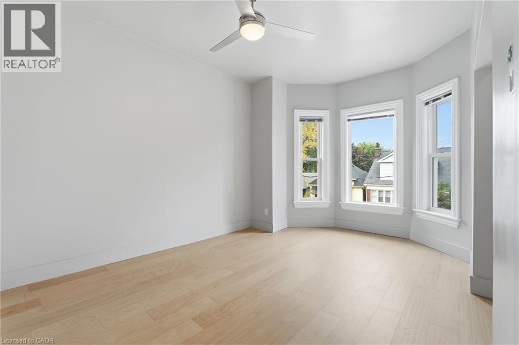 200 East Avenue N, Hamilton, ON - Indoor Photo Showing Other Room