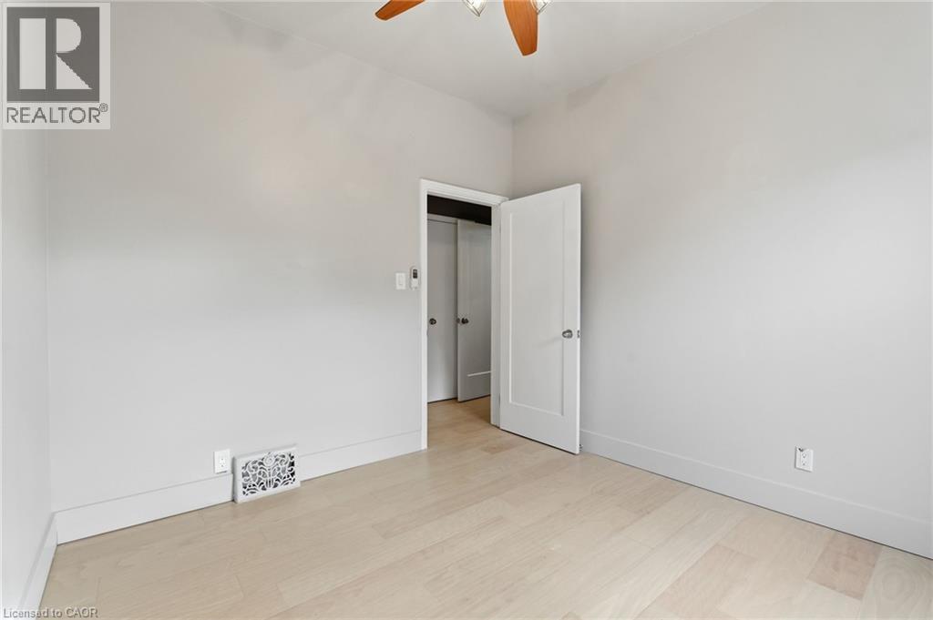 200 East Avenue N, Hamilton, ON - Indoor Photo Showing Other Room