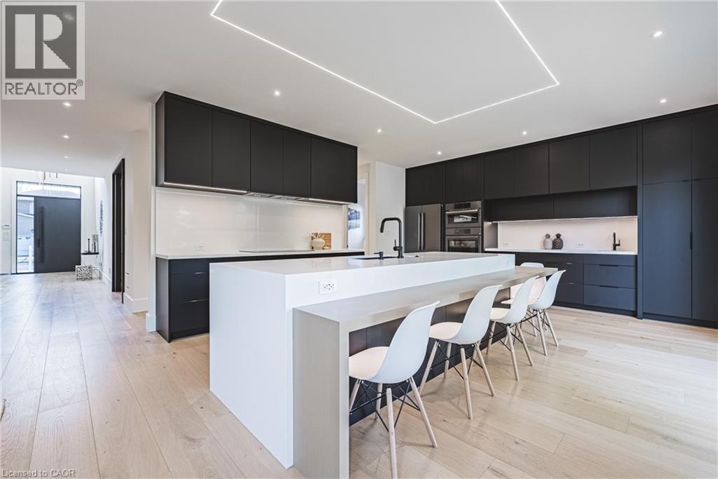 135 Eleanor Avenue, Hamilton, ON - Indoor