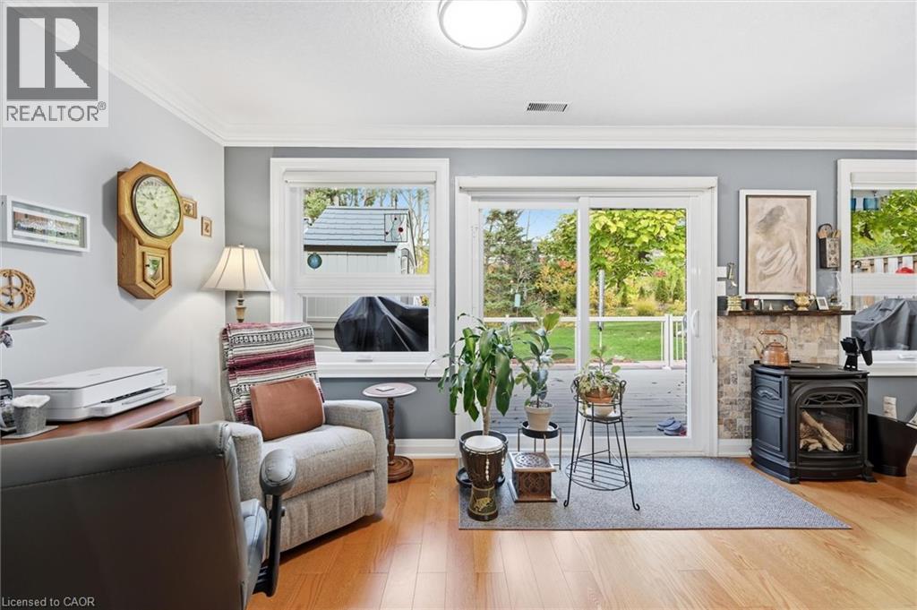 34 Cardinal Mindszenty Boulevard, Hamilton, ON - Indoor With Fireplace