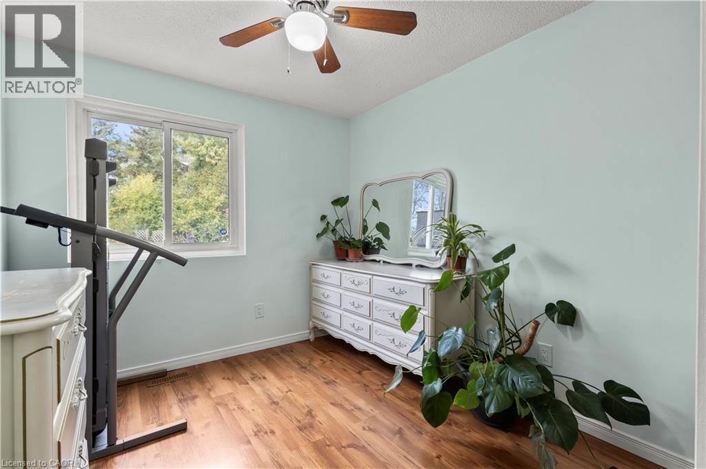 50 Gledhill Crescent, Hamilton, ON - Indoor