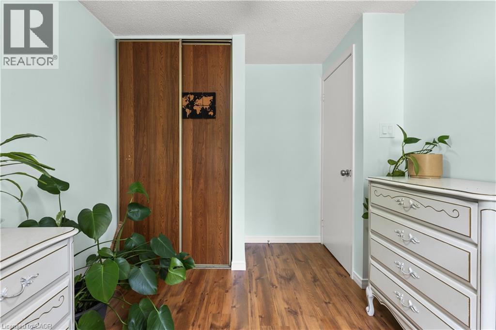 50 Gledhill Crescent, Hamilton, ON - Indoor