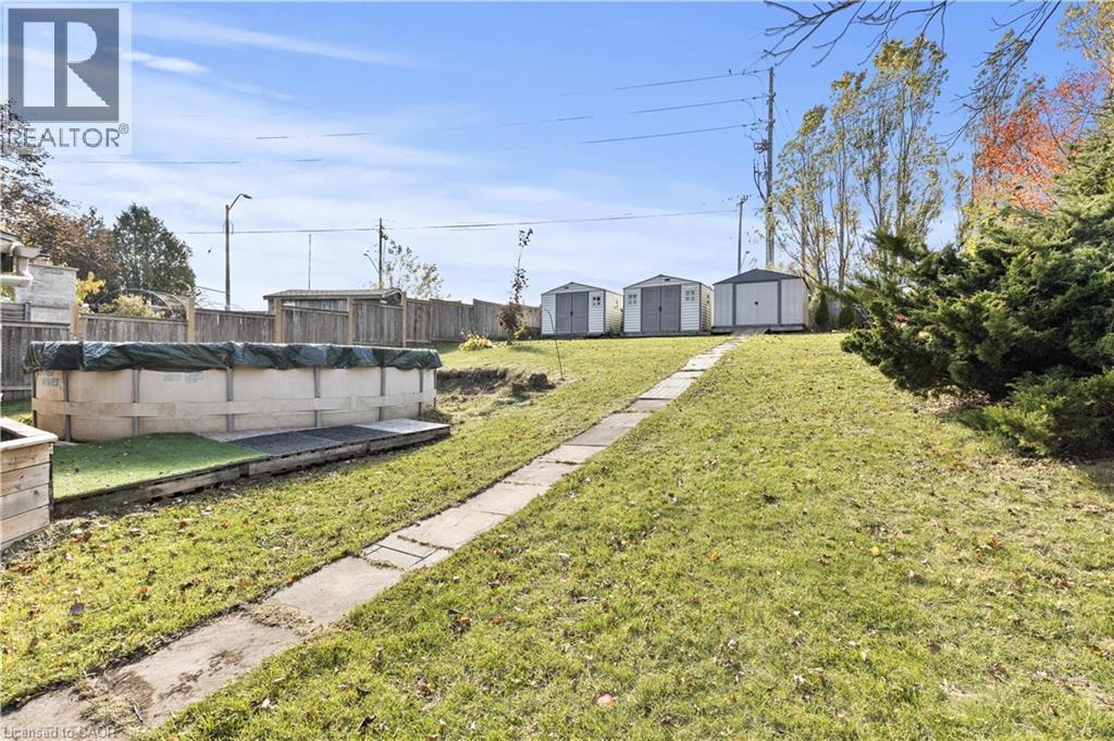 50 Gledhill Crescent, Hamilton, ON - Outdoor