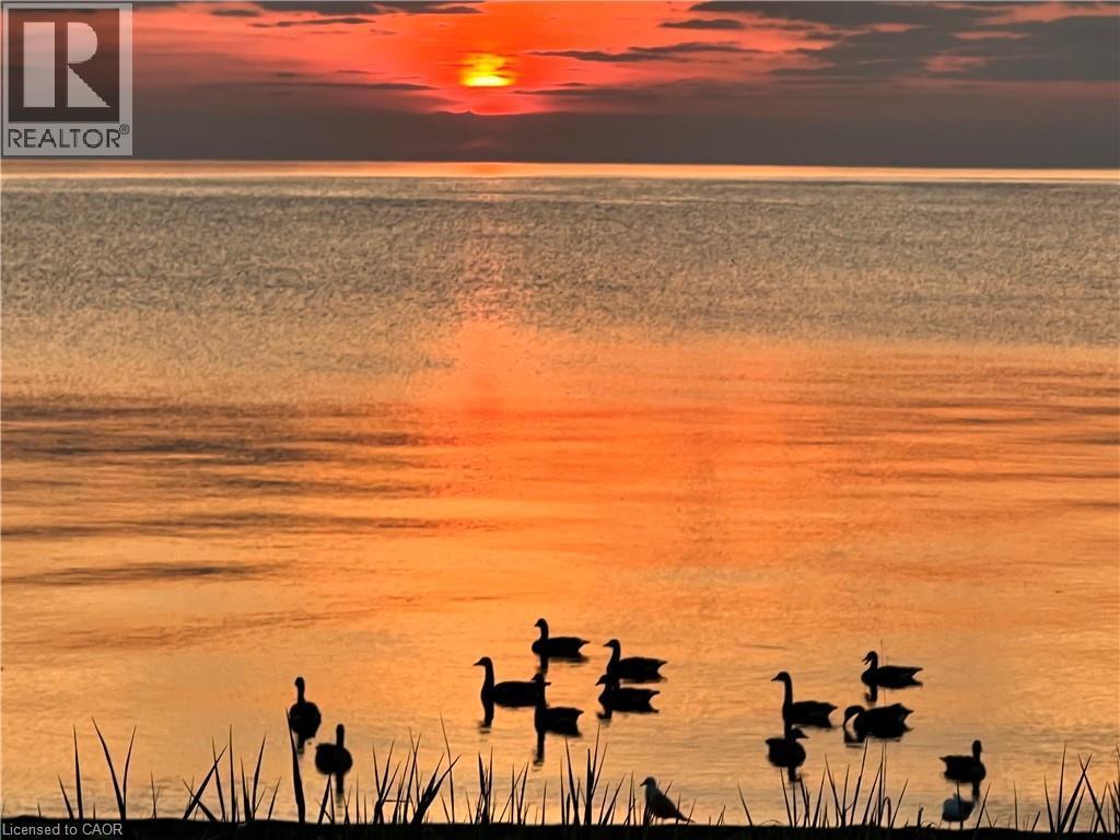 337 Beach Boulevard Unit# 7, Hamilton, ON - Outdoor With Body Of Water With View