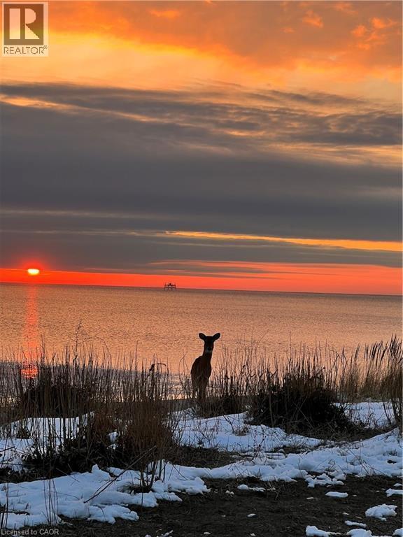 337 Beach Boulevard Unit# 7, Hamilton, ON - Outdoor With Body Of Water With View