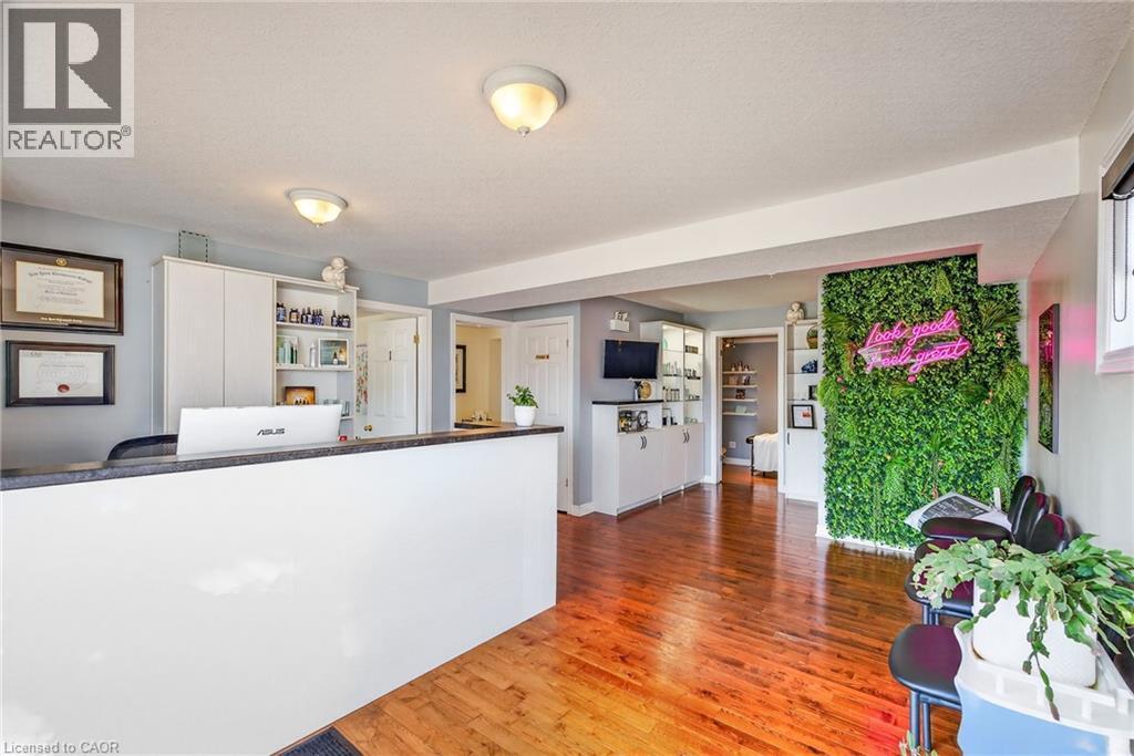 233 Garrison Road, Fort Erie, ON - Indoor