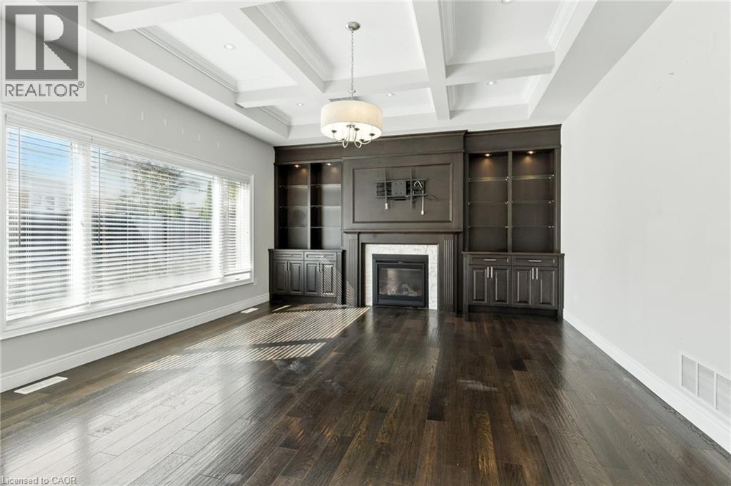 43 Riesling Court, Hamilton, ON - Indoor Photo Showing Other Room With Fireplace