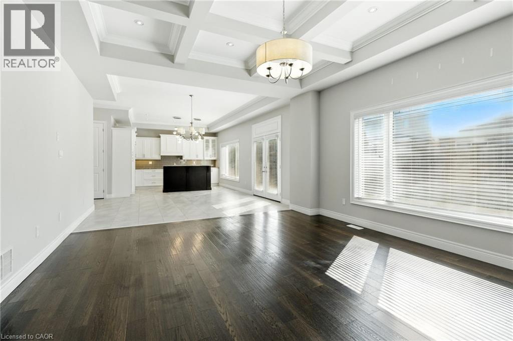 43 Riesling Court, Hamilton, ON - Indoor