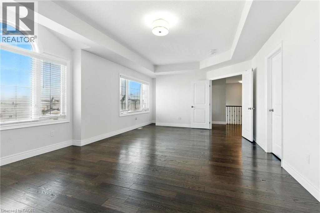 43 Riesling Court, Hamilton, ON - Indoor Photo Showing Other Room