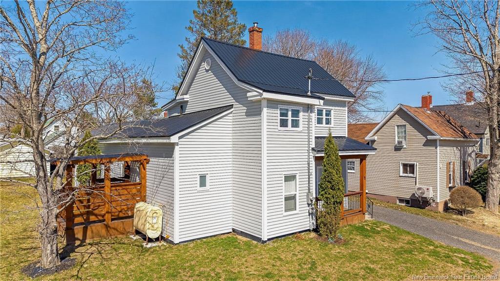 11 Elizabeth St, Saint Stephen, NB