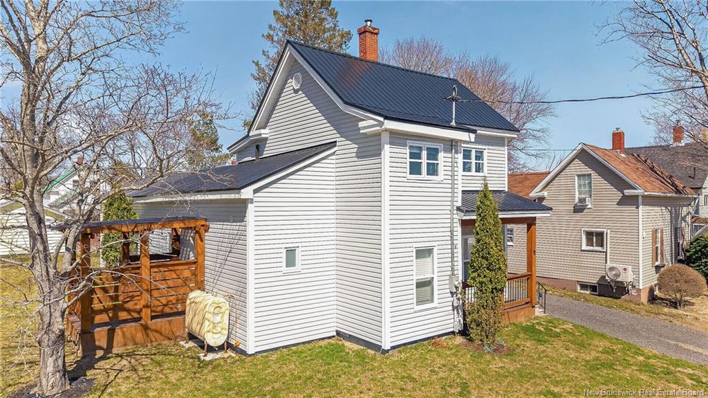 11 Elizabeth St, Saint Stephen, NB