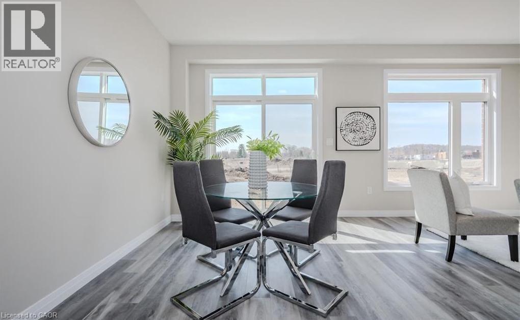 66 Ayr Meadows Crescent, Ayr, ON - Indoor Photo Showing Dining Room
